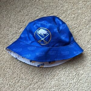 NWOT Buffalo Sabres NHL Youth size Bucket Hat